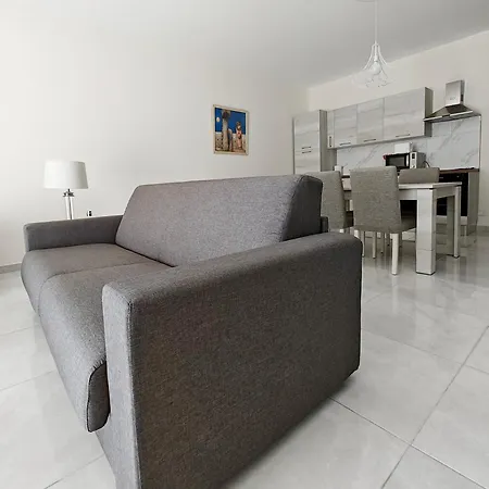 Seaside 3 Apartment Marsaskala